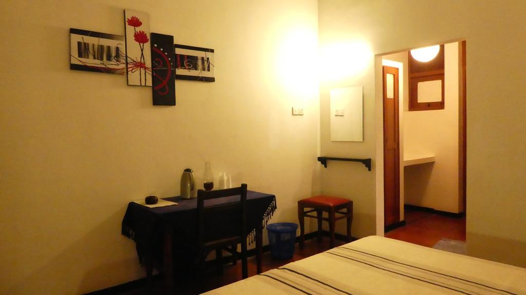 Hotel Hemadan Bentota Exterior photo